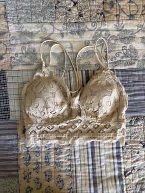 Color Alien Lace Bralette in Cream — Women Intimates & Sleepwear